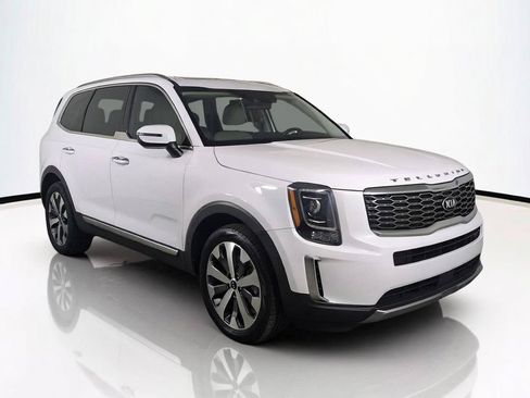 Used 2021 Kia Telluride S FWD image 2