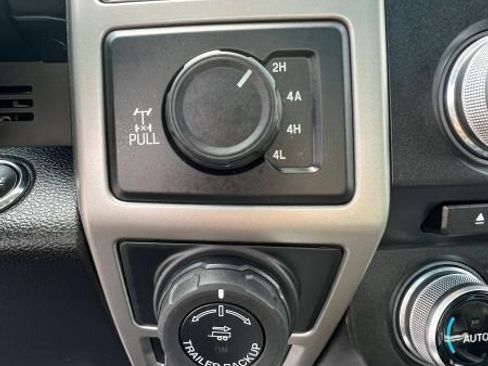 Used 2018 Ford F150 Lariat w/ Equipment Group 502A Luxury AWD/4WD image 36