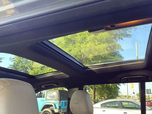 Used 2015 Mercedes-Benz GL 450 4MATIC image 18