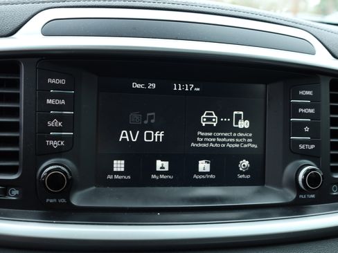 Used 2020 Kia Sorento EX image 8