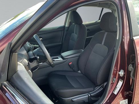 Used 2024 Nissan Sentra SV w/ All-Weather Package FWD image 22