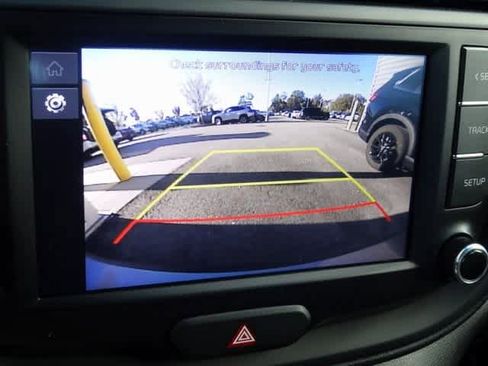 Used 2023 Kia Soul LX w/ LX Technology Package image 22