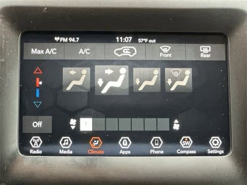 Used 2019 Jeep Cherokee Latitude w/ Popular Appearance Group image 13