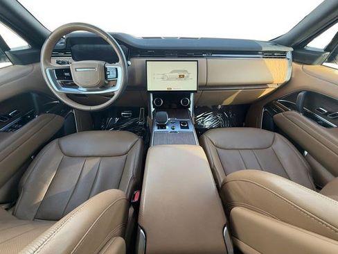 Certified 2023 Land Rover Range Rover SE AWD/4WD image 12