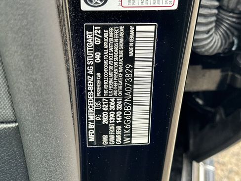 Used 2022 Mercedes-Benz S 500 4MATIC w/ AMG Line Package image 29