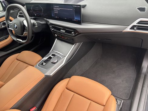 Used 2025 BMW 230i Coupe image 23