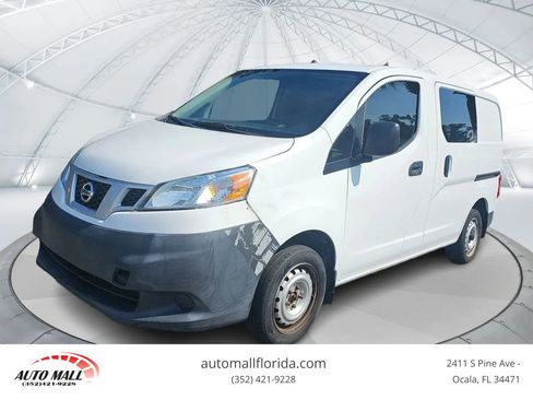 Used 2017 Nissan NV200 S image 1