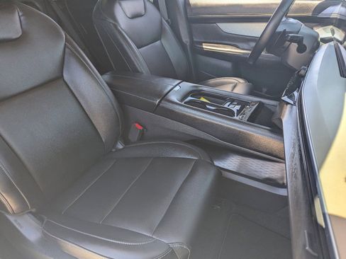 Certified 2025 Nissan Murano SL AWD/4WD image 10