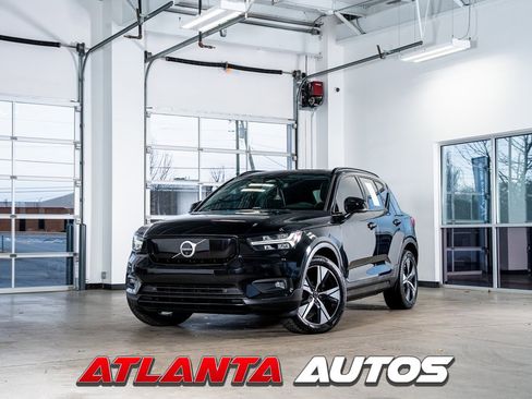 Used 2021 Volvo XC40 P8 Recharge w/ Advanced Package image 1