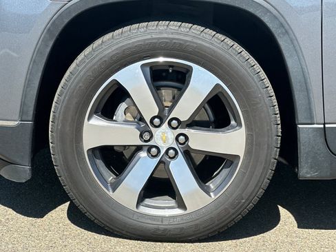 Used 2019 Chevrolet Traverse LT w/ LT Premium Package image 47