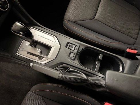 Used 2020 Subaru Crosstrek 2.0i Premium image 8