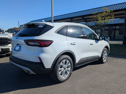 New 2026 Ford Escape Active image 4