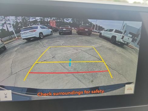 Certified 2025 Toyota Tacoma SR5 image 19