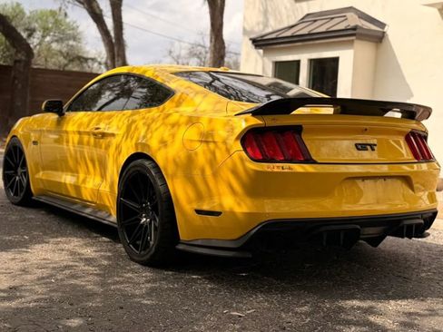 Used 2016 Ford Mustang GT Premium RWD image 8