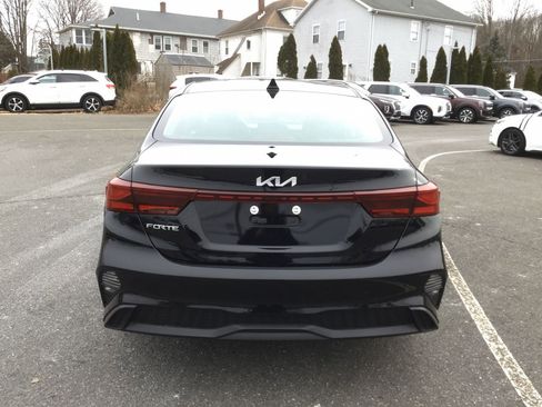 Certified 2023 Kia Forte LXS image 7