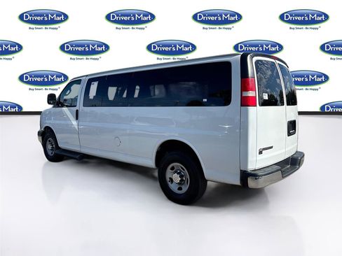 Used 2019 Chevrolet Express 3500 LT w/ LT Preferred Equipment Group RWD image 5
