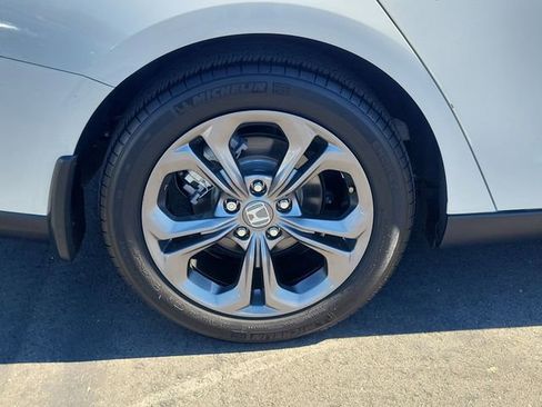 Certified 2023 Honda Accord EX image 6