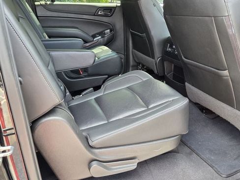 Used 2020 GMC Yukon XL SLT AWD/4WD image 16