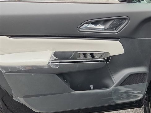 New 2025 Honda Prologue Touring image 12