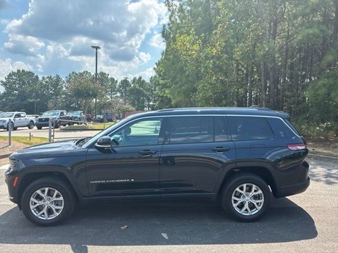 Used 2024 Jeep Grand Cherokee L Limited w/ Luxury Tech Group II AWD/4WD image 6