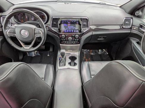 Used 2020 Jeep Grand Cherokee Overland AWD/4WD image 21