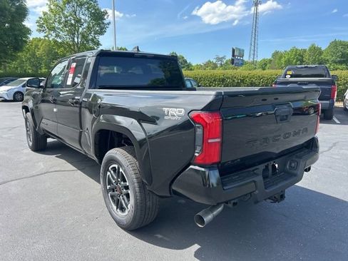New 2026 Toyota Tacoma TRD Sport AWD/4WD image 9