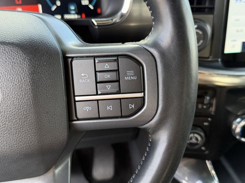 Certified 2022 Ford F150 Lariat w/ Equipment Group 502A High image 18