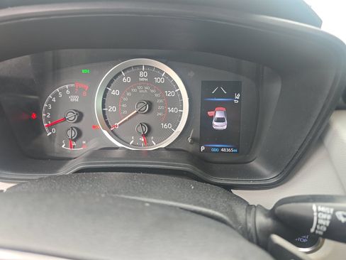 Used 2020 Toyota Corolla SE w/ SE Premium Package FWD image 13