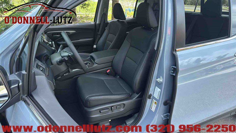 Used 2025 Honda Ridgeline RTL image 9