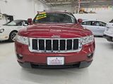 Used 2012 Jeep Grand Cherokee Laredo w/ Laredo E Group image 2