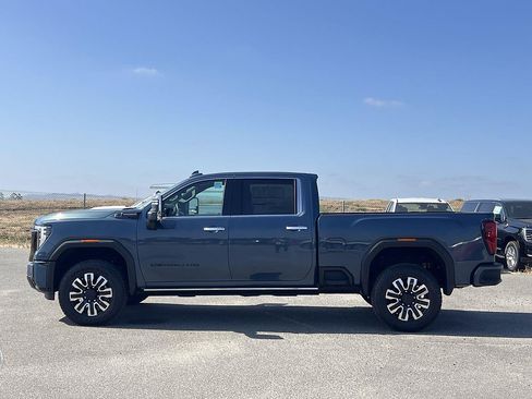 New 2026 GMC Sierra 2500 Denali Ultimate w/ Max Trailering Package AWD/4WD image 6