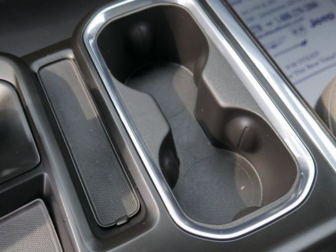 Used 2023 GMC Sierra 1500 SLT w/ SLT Premium Package image 52