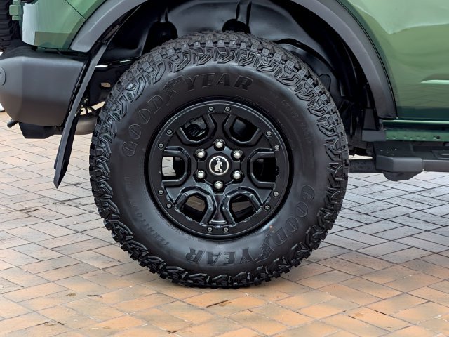 Certified 2023 Ford Bronco Wildtrak AWD/4WD image 12