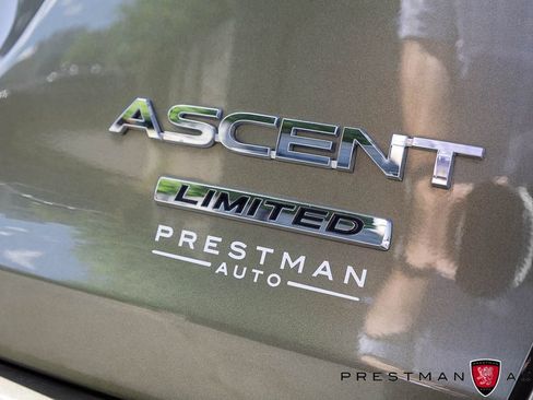 Used 2023 Subaru Ascent Limited w/ Technology Package AWD/4WD image 11