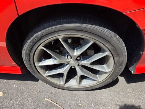 Used 2022 Dodge Charger GT RWD image 3