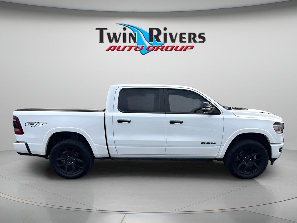 Used 2022 RAM 1500 Laramie AWD/4WD image 5