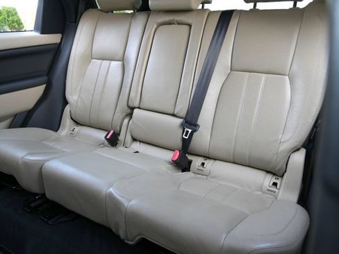 Used 2016 Land Rover Discovery Sport HSE AWD/4WD image 15