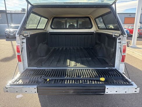 Used 2011 Ford F150 Lariat w/ Lariat Chrome Pkg image 24