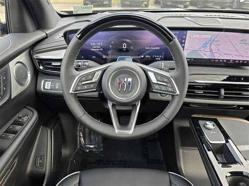 New 2026 Buick Enclave Avenir w/ Super Cruise Package image 28