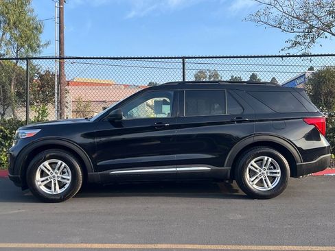 Certified 2020 Ford Explorer XLT w/ Equipment Group 202A image 9