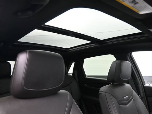 Certified 2024 Cadillac XT5 Premium Luxury image 25