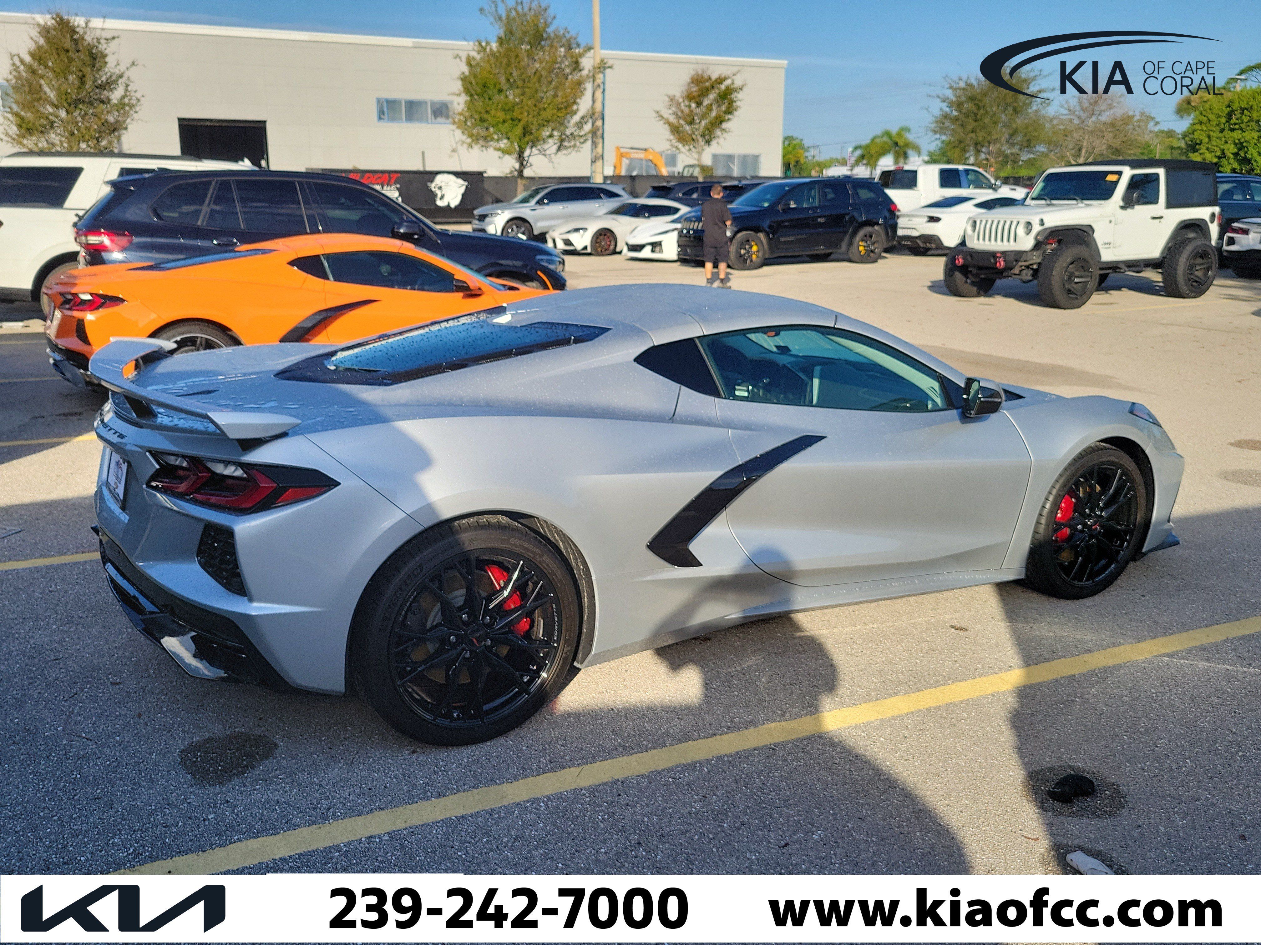 Used 2026 Chevrolet Corvette Stingray Premium Cpe w/ Z51 Performance Package RWD image 7