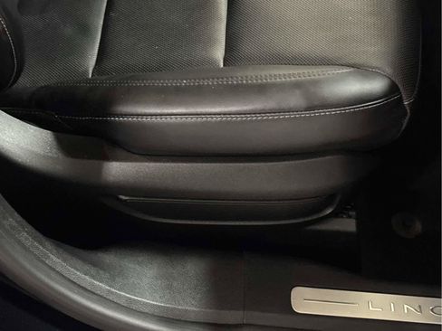 Used 2023 Lincoln Corsair Reserve w/ Equipment Group 202A image 47