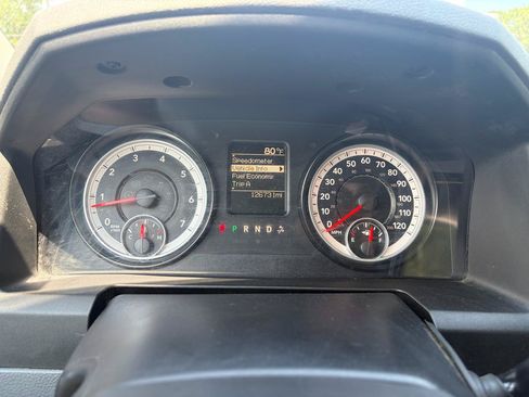 Used 2014 RAM 2500 ST AWD/4WD image 21