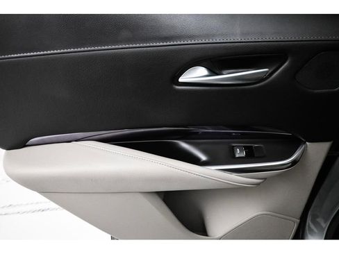 Certified 2023 Cadillac XT4 Luxury w/ Cold Weather Package FWD image 27