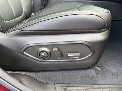 New 2026 Jeep Grand Cherokee Limited w/ Limited Altitude Package RWD image 38