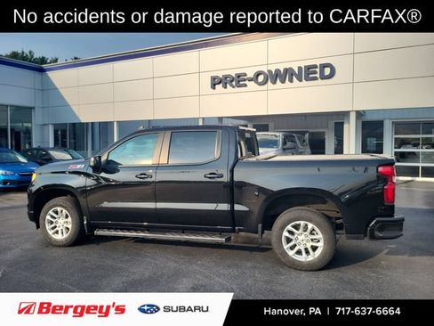 Used 2023 Chevrolet Silverado 1500 RST w/ Convenience Package II AWD/4WD image 2