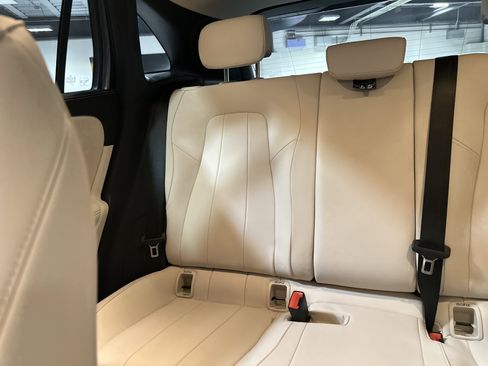 Certified 2023 Mercedes-Benz GLA 250 4MATIC image 27