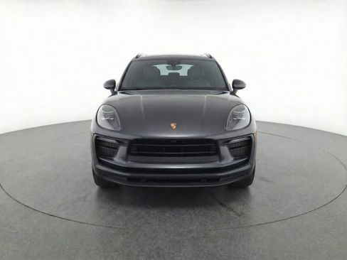 Used 2022 Porsche Macan Base image 35