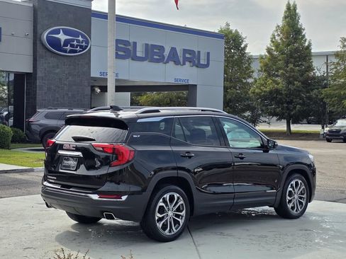 Used 2020 GMC Terrain SLT w/ Preferred Package FWD image 5